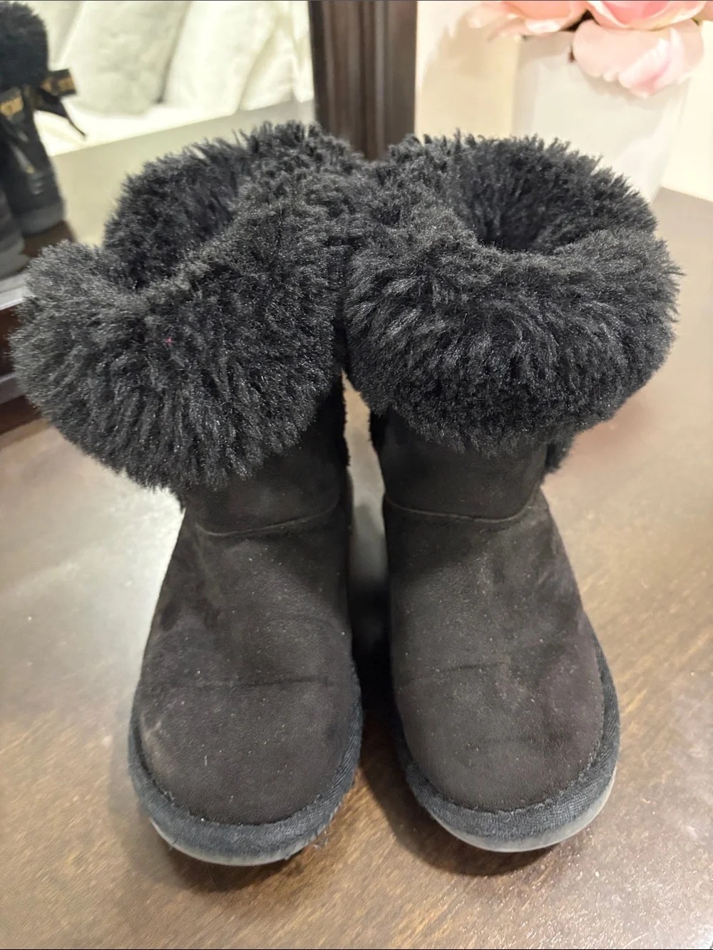 Juicy Couture girls Black Faux-Fur Cuffed Ankle Boots size 13